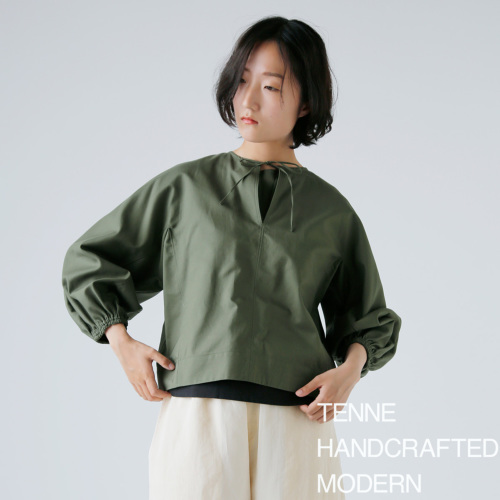 TENNE HANDCRAFTED MODERN ボリュームスリーブプルオーバー