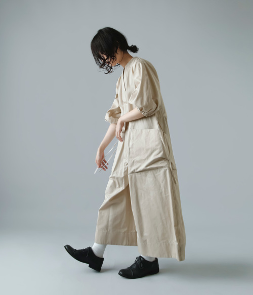 TENNE HANDCRAFTED MODERN テンハンドクラフテッドモダン コットン サテン ボリュームスリーブ オールインワン “volume  sleeve all-in-one” 0025o | iroma..aranciato