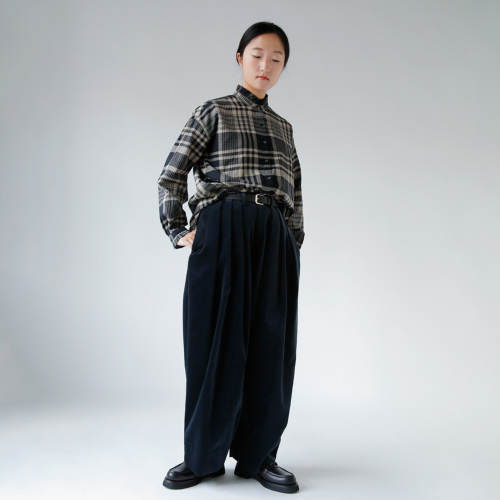 TENNE HANDCRAFTED MODERN テンハンドクラフテッドモダン 3タック