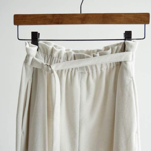 TENNE HANDCRAFTED MODERN テンハンドクラフテッドモダン ベロア