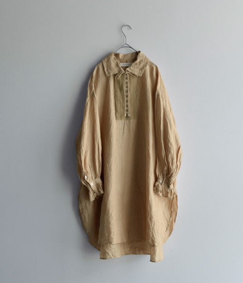 GUPTIHA グプティハ ボサムシャツチュニック インド製 手織りリネン 定価46200円 葉刺し ノット刺繍 25SS ブラック レディース【中古】6-0203M♪ GUPTIHA グプティハ 手織り リネン ボサム チュニック シャツ 13202