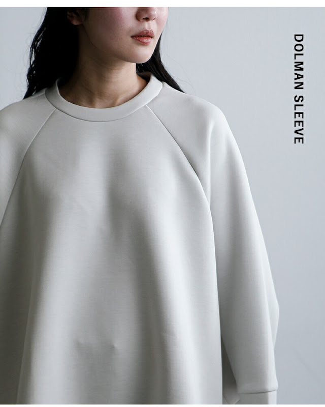 コグザビッグスモーク MEGA CREW NECk TOP スウェット 4 白 COGTHEBIGSMOKE（コグザビッグスモーク）の「【COGTHEBIGSMOKE】MEGA