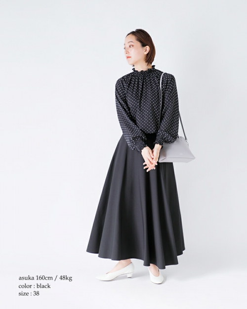 Si-Si-Si スースースー ドット シャーリング ブラウス “SHIRRING