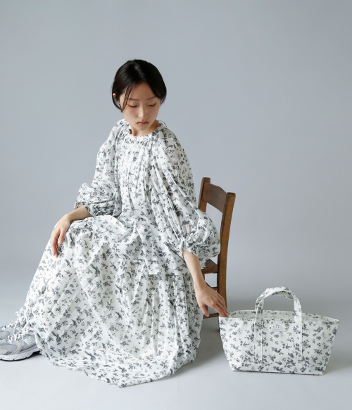 R & D.M.Co- オールドマンズテーラー コットン ガーデン ギャザー スモック “GARDEN GATHER SMOCK” 6766 |  iroma..aranciato