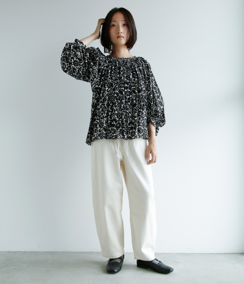 R & D.M.Co- オールドマンズテーラー モノ トリック プリント ギャザー スモック “MONO TRICK PRINT GATHER  SMOCK” 7171 | iroma..aranciato