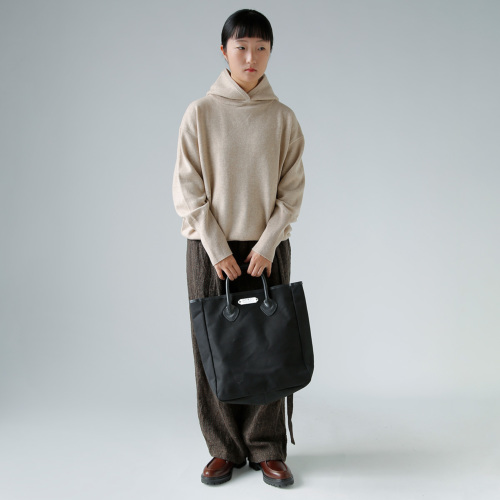 R & D.M.Co- オールドマンズテーラー コットン カウレザーハンドル