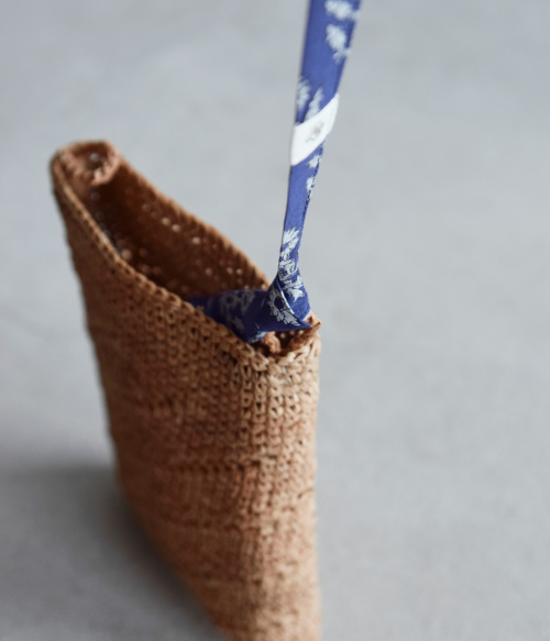 maison de soil メゾン ド ソイル RAFFIA PHONE HOLDER BAG ラフィア