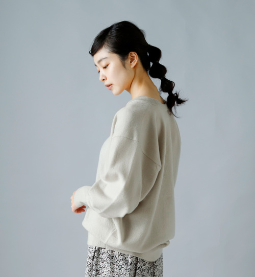 Olde H & Daughter(オールドエイチアンドドーター)ピュアカシミヤV