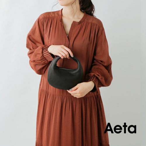 アエタ ショルダーバッグ S Aeta Deer Shoulder Sバッグ