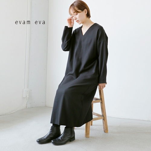 evam eva エヴァムエヴァ ウール Vネック ワンピース e253t155 2025aw