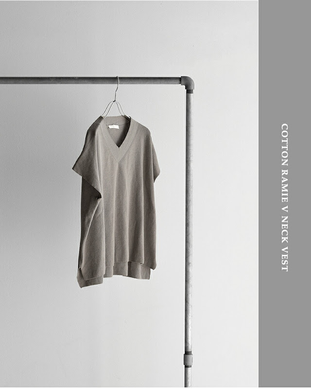 evam eva エヴァムエヴァ コットン ラミー Vネック ベスト e261k068