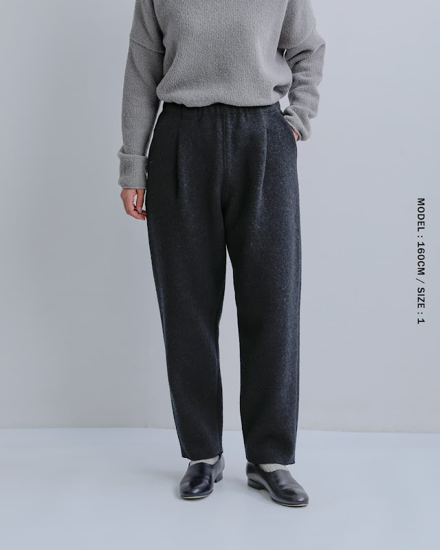 美品evam eva【定価2.4万】ウールニット　サルエルパンツ evam eva エヴァムエヴァ プレス ウール パンツ e263k096 2026aw新作