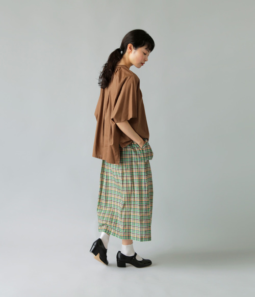 アトリエナルセ atelier naruse レーヨンバンドカラーブラウス atelier naruse アトリエナルセ デヴォー社 プリントシリーズ