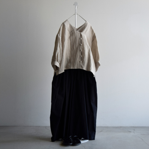atelier naruse アトリエナルセ リネン ステッチ Vネック ブラウス