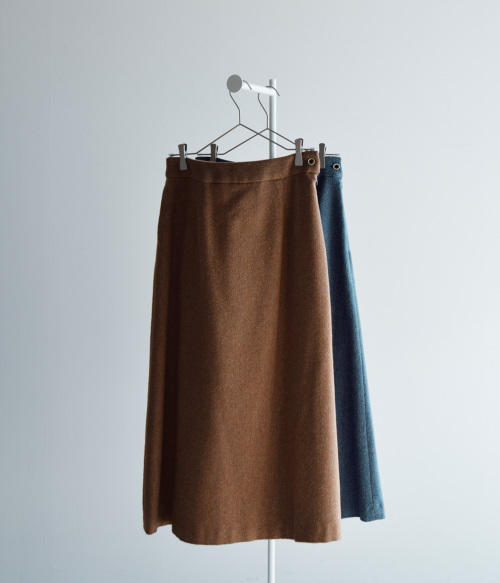 2024年秋冬　アトリエナルセ　ヘリンボーンツィードAラインスカート atelier naruse アトリエナルセ ヘリンボーン ツイード Aライン