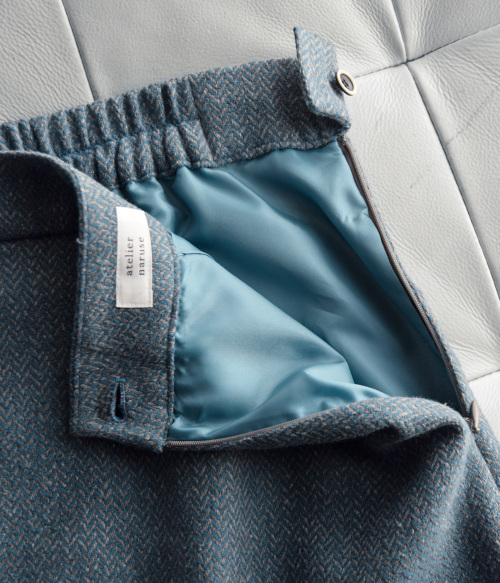 2024年秋冬　アトリエナルセ　ヘリンボーンツィードAラインスカート atelier naruse アトリエナルセ ヘリンボーン ツイード Aライン