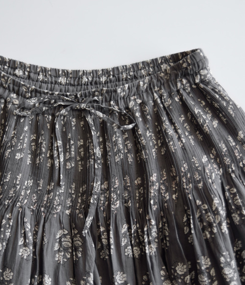 メゾンドソイル  flower block print スカート  タグ付新品ロングスカート