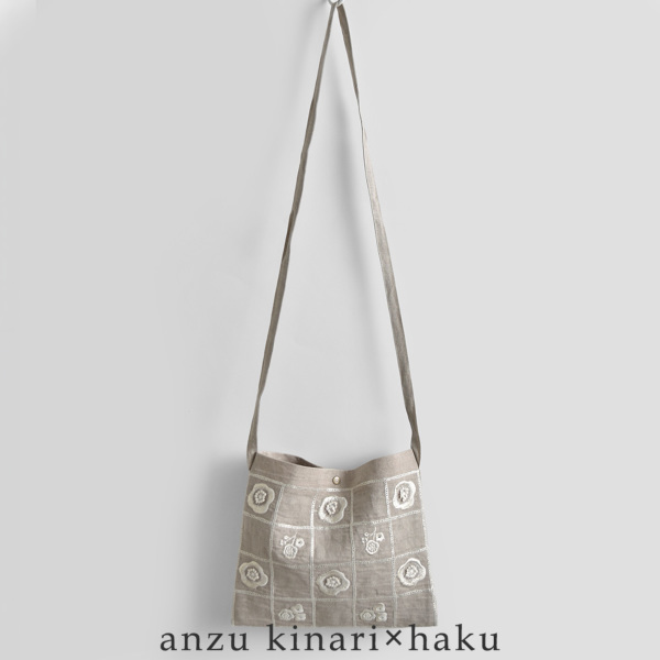 20%OFF】 kijinokanosei キジノカノウセイ リネン ブックバッグ アンズ
