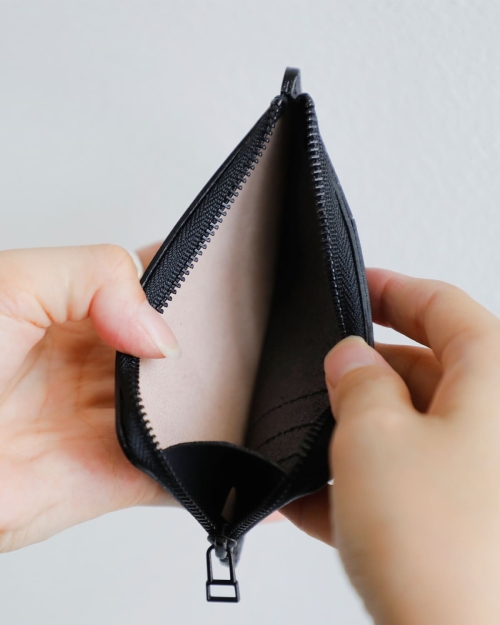 macromauroのpakarick 15000円 3/27まで macromauro マクロマウロ L字型 ジップ ペイント パース “L-PURSE” l