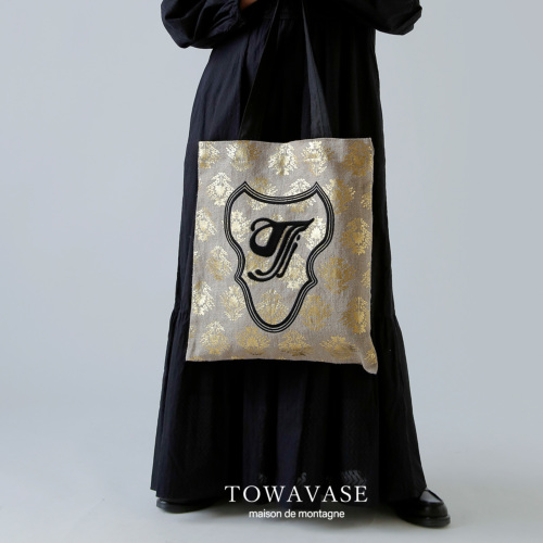 TOWAVASE トワヴァーズ maison de montagne リーフ柄 リネン 刺繍