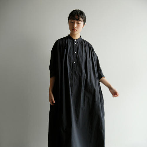 TOUJOURS トゥジュー ファインヤーンコットン シャツドレス “Half