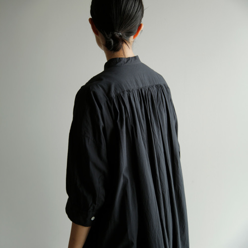TOUJOURS トゥジュー ファインヤーンコットン シャツドレス “Half