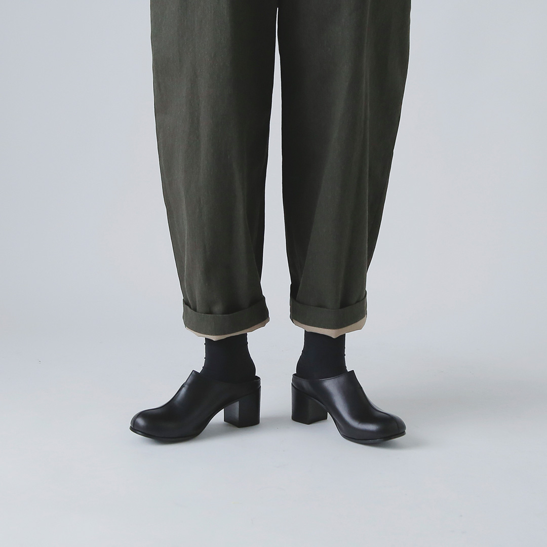 AUTTAA アウッタ スムースキップレザー ミュール “Noel” noel-same1