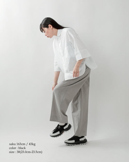 新品　PGG ピージージー　ハーフパンツ　サイズ　4 PGG PEARLY GATES パーリーゲイツ ハーフパンツ グレー系 4