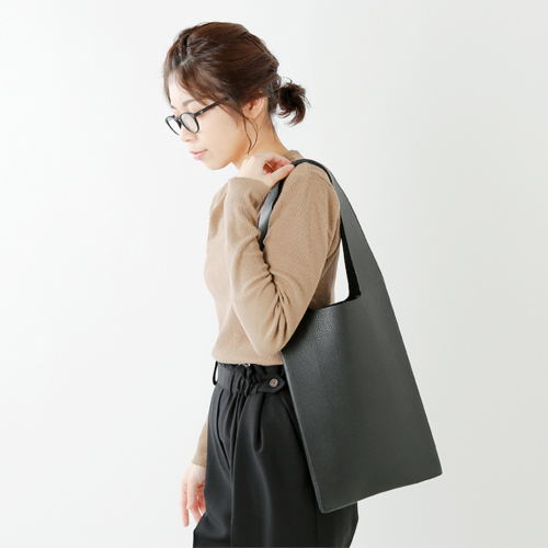 Aeta アエタ PG10 TOTE [BLACK] - library.iainponorogo.ac.id