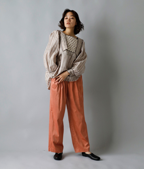 フィータ Pheeta レースブラウス PH008C-51 グレー Pheeta フィータ オーガニック コットン 切り替え ブラウス