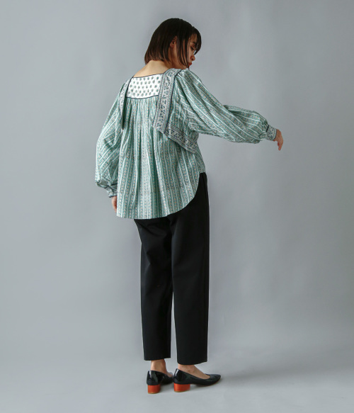 【Pheeta.】カットワークブラウス Aletta vita ブラウス カットワークレース 刺繍 フラワー 花