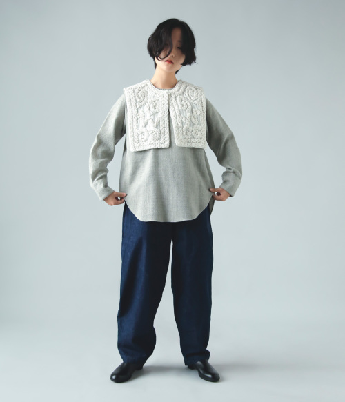 Pheeta フィータ ウール 2way つけ襟付き ノーカラー トップス