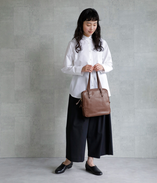 Yammart(ヤマート)カウレザースクエアハンドバッグ square-hand-bag