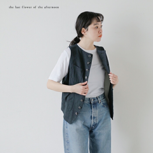 トップス the last flower of the afternoon : vest the last flower of the afternoon／薄氷の汀 vest・生成