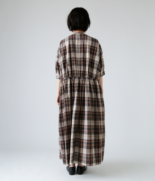 〈新品〉 TOUJOURS（トゥジュー）チェックカフタンドレス TOUJOURS トゥジュー フェード リサイクル コットン マドラスチェック