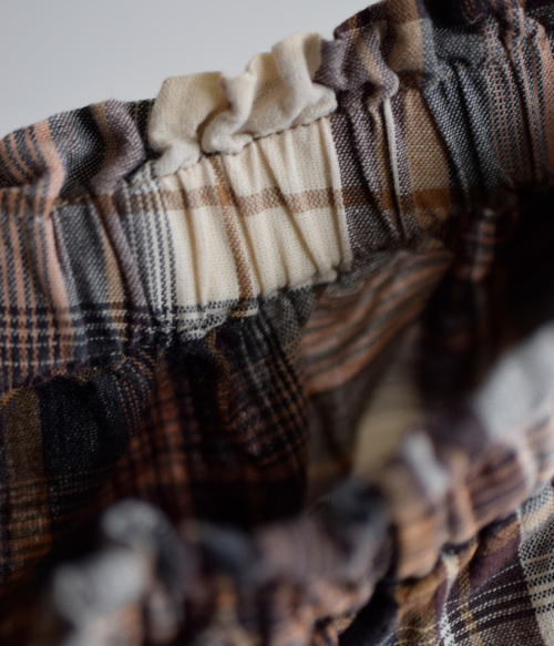 TOUJOURS ブラウン系チェック パンツ 新品未使用 TOUJOURS トゥジュー フェード リサイクルコットン マドラスチェック