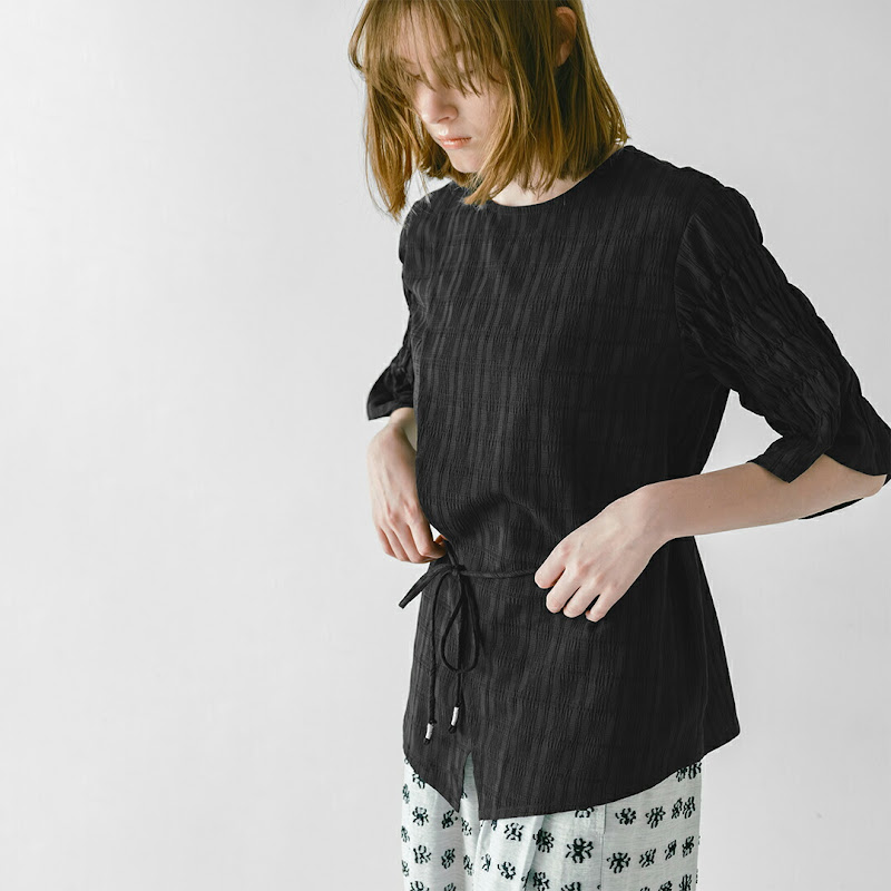 �J���[�o���G�[�V����