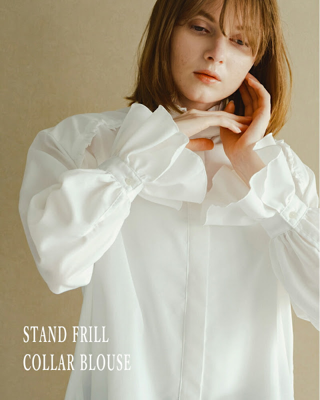 whyto ホワイト スタンドフリルカラー ブラウス “stand frill collar
