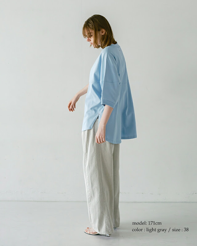 whyto ホワイト アシンメトリー タック デニムパンツ “asymmetry tuck