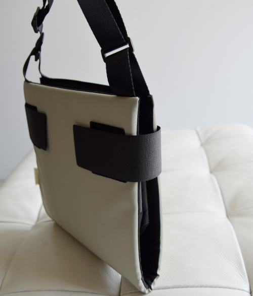 macromauro マクロマウロ デューロン ラップ ショルダー バッグ “WRAP BAG SHOULDER S”  wrapbag-shoulder-s | iroma..aranciato