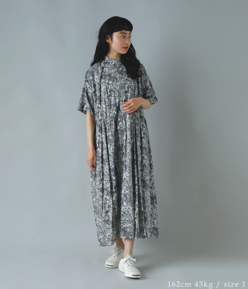 TOUJOURS 花柄 半袖 ワンピース ゆったり ギャザー リバティプリント TOUJOURS 花柄 半袖 ワンピース ゆったり ギャザー リバティプリント