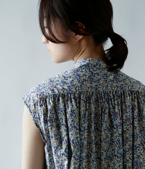 TOUJOURS トゥジュー リバティ ベリー フラワー プリント