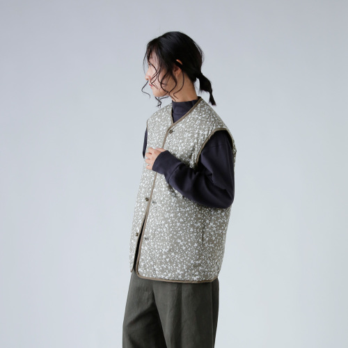 レア TOUJOURS トゥジュー2024AW 花柄 リバーシブル ベスト TOUJOURS トゥジュー フラワープリント コットン ストレッチ